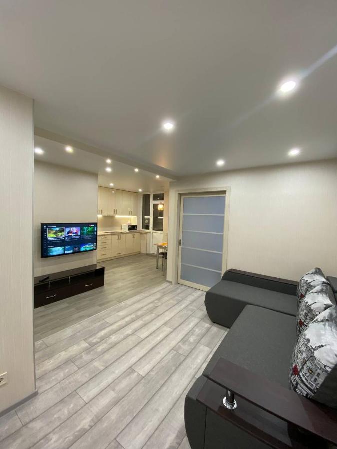 Замечательная Евродвушка Район Теремков 209 Kyiv Exterior foto